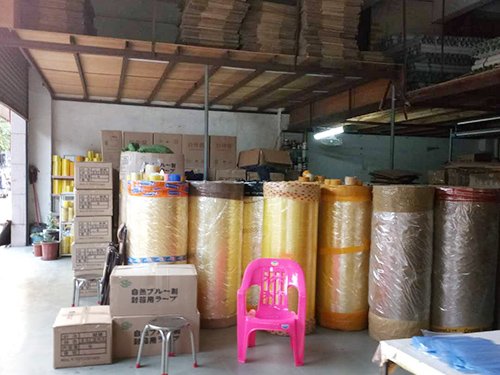 透明膠帶(dai)生産車間(jiān)